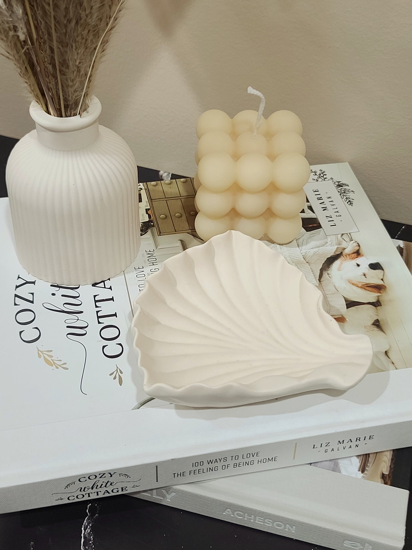 V-Seashell Tray